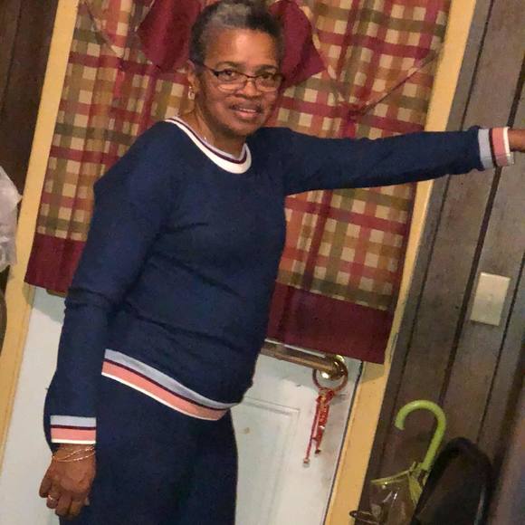 Meet your Posher, Alice - Picture 1 of 1